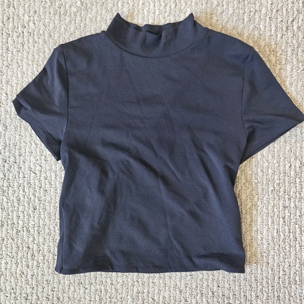 Babaton Contour Mock Neck Tee